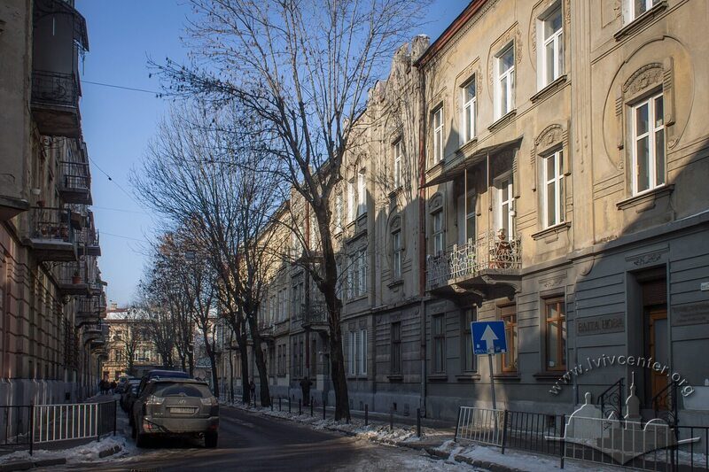 43-03-30--02-picture-2.jpg