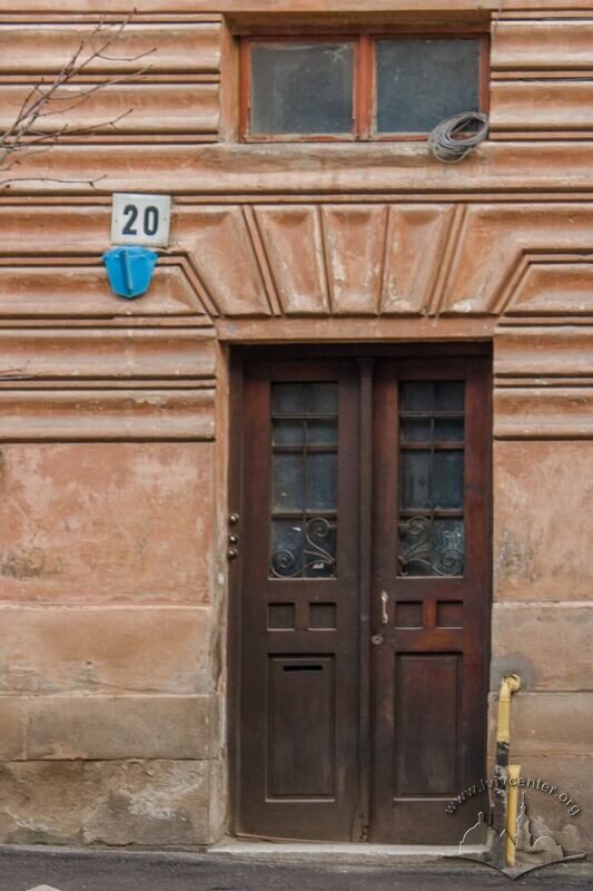 Вул. Вишенського, 20. Головний вхід