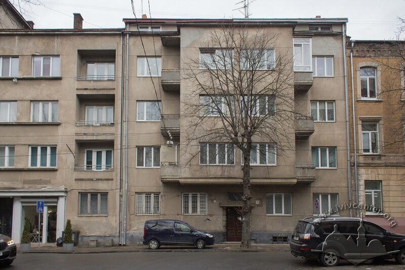 43-03-24--08-picture-1.jpg