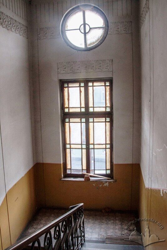 43-12-03--08a-picture-5.JPG