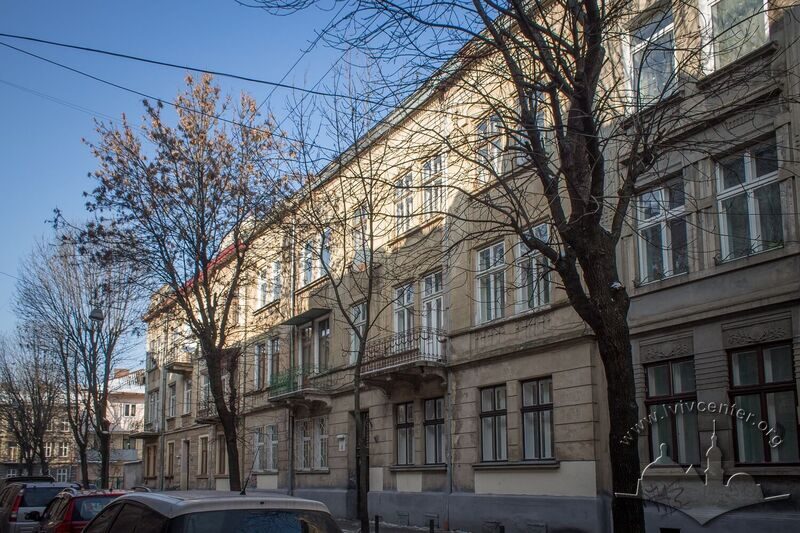 43-03-30--04-picture-1.jpg