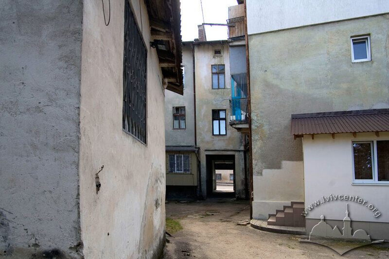 42-05-01--10-picture-2.jpg