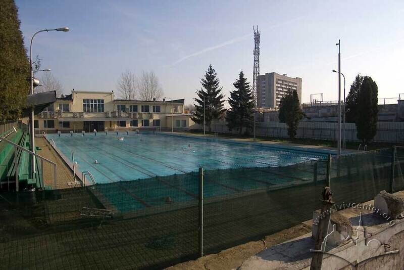 42-06-02--39a-v11.jpg