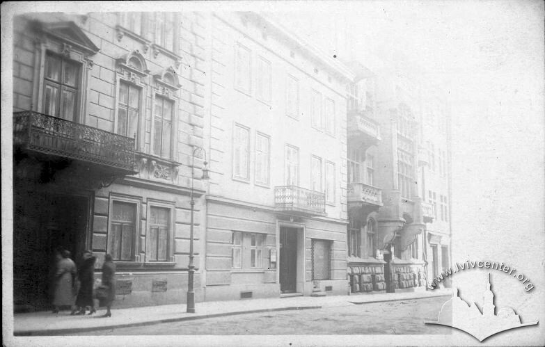 Фасади нині неіснуючих будинків, 1930-і рр.