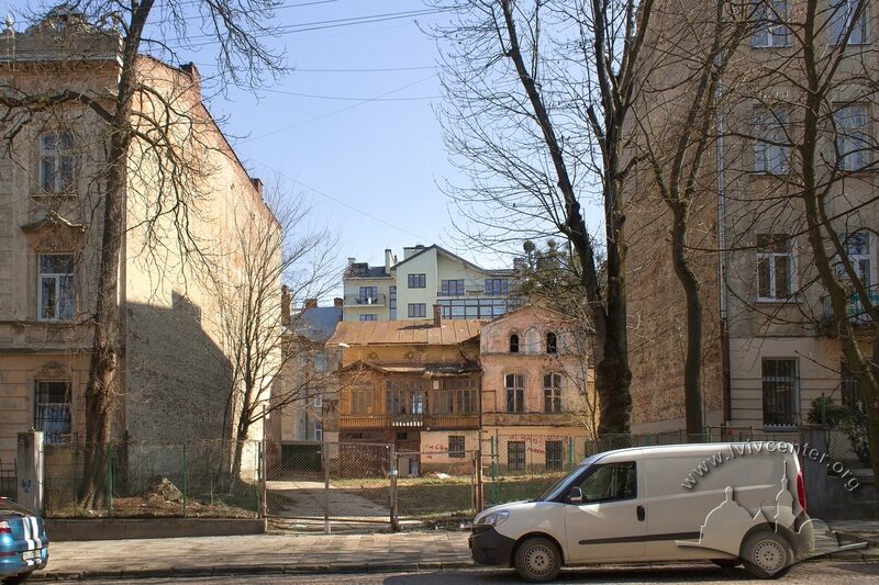 43-03-24--021-picture-2.jpg