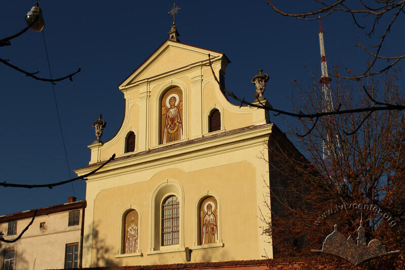 Вул. Кривоноса, 1.