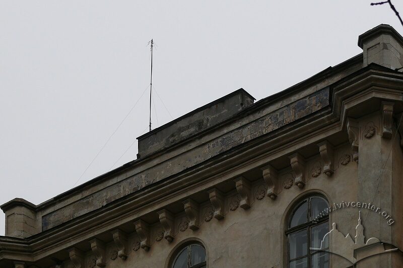 41-03-01--22-picture-3.jpg