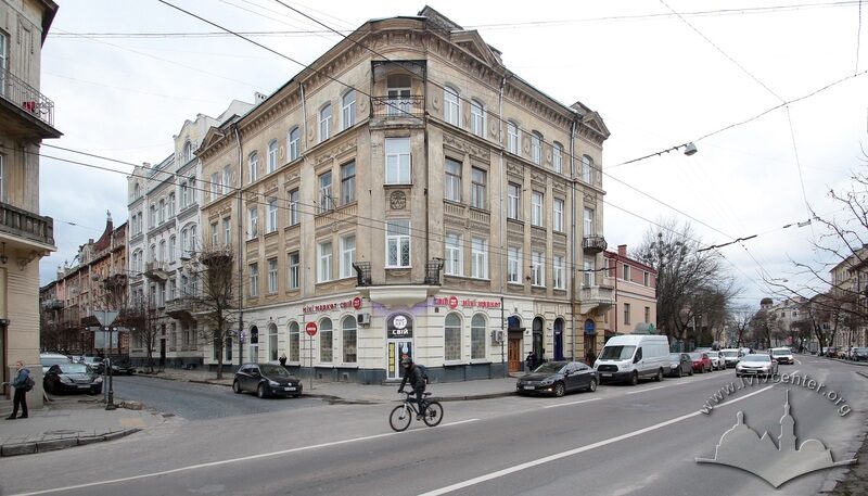 43-12-01--028-picture-1.JPG