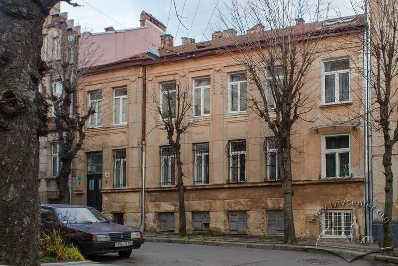 Вул. Вишенського, 16.