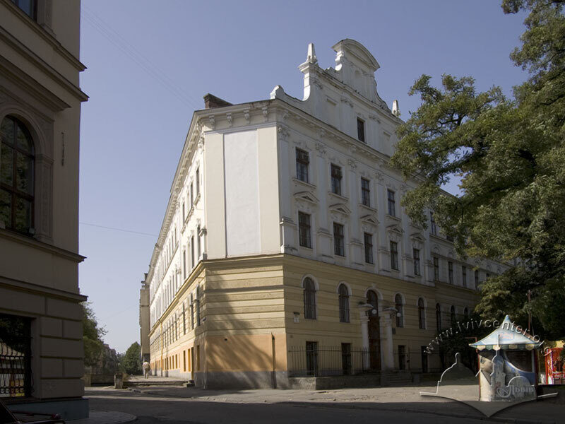 43-02-22--02-picture-1.jpg