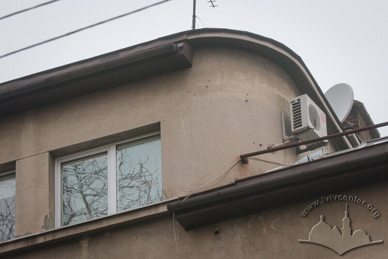 43-03-09--32-picture-10.jpg
