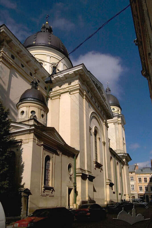 Вул. Краківська, 21. Бічний фасад з боку вул. Корнякта