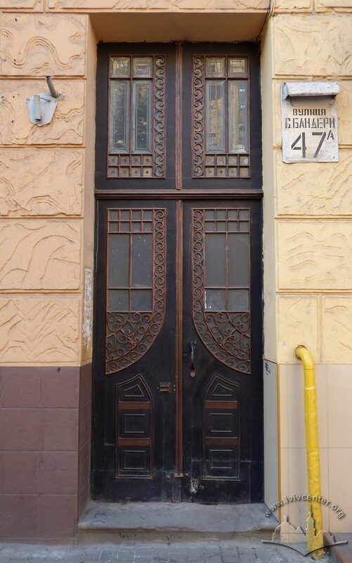 43-03-01--47a-picture-2.JPG