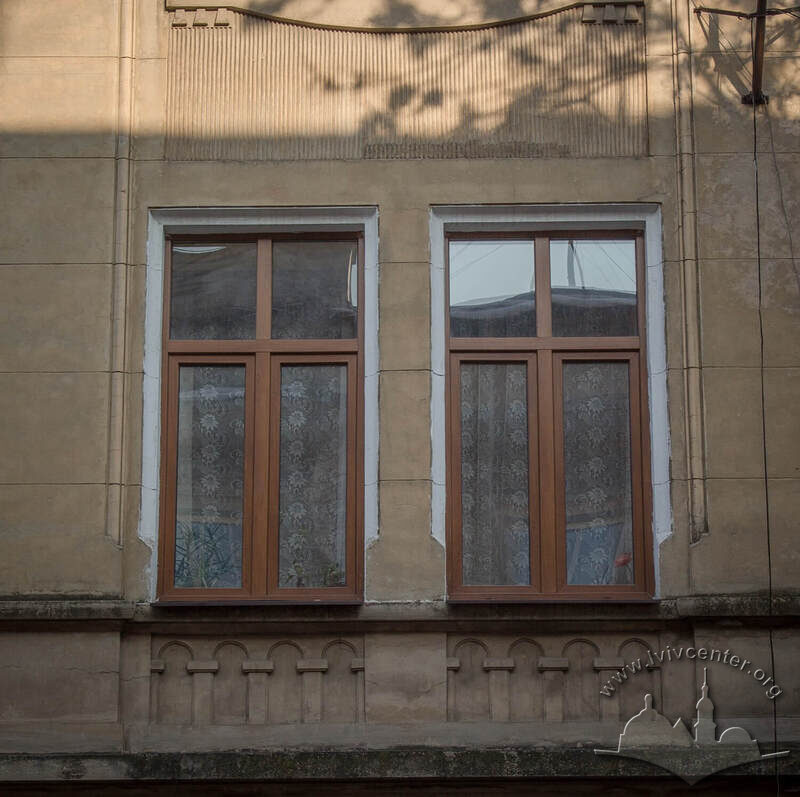 43-03-30--04-picture-6.jpg
