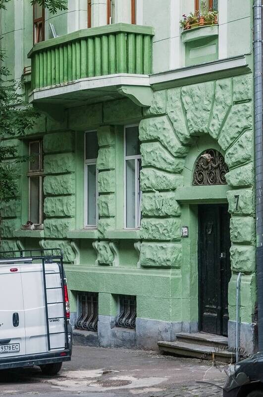 43-03-11--07-picture-3.jpg