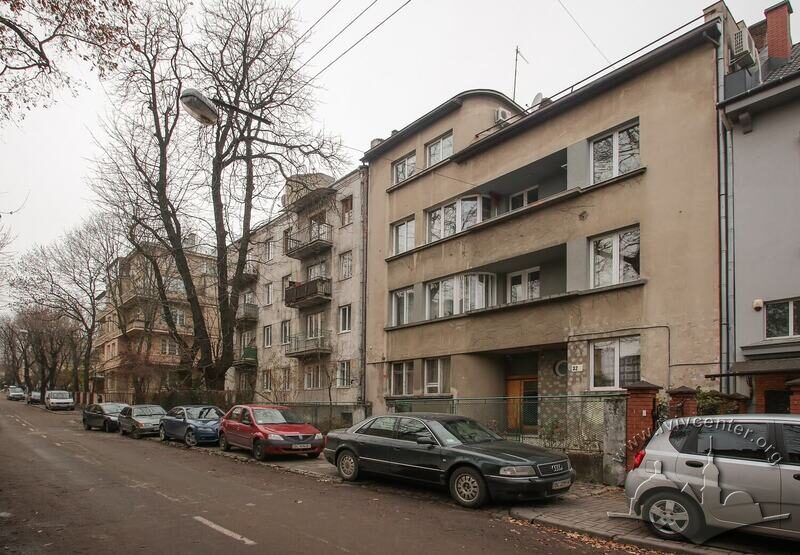 43-03-09--32-picture-2.jpg