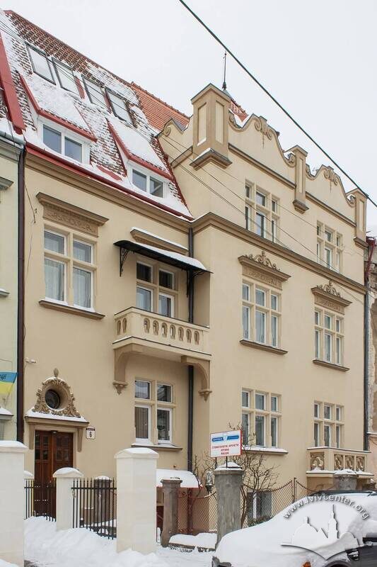 Вул. Барвінських, 6