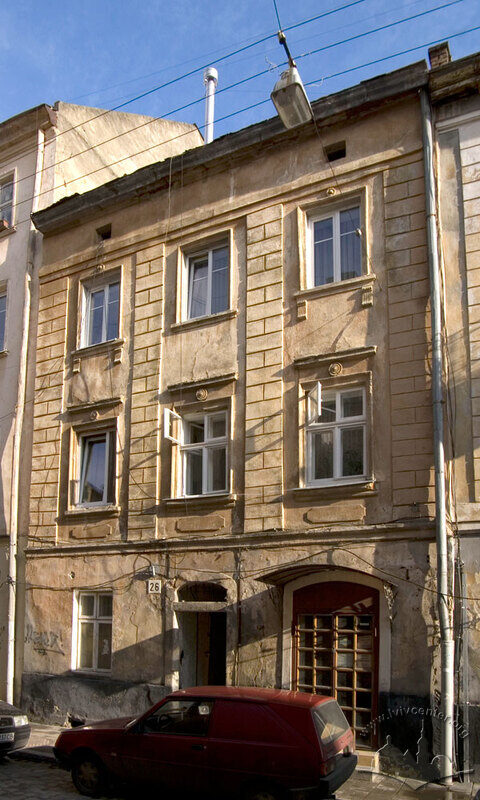 Вул. Староєврейська, 26. Головний фасад