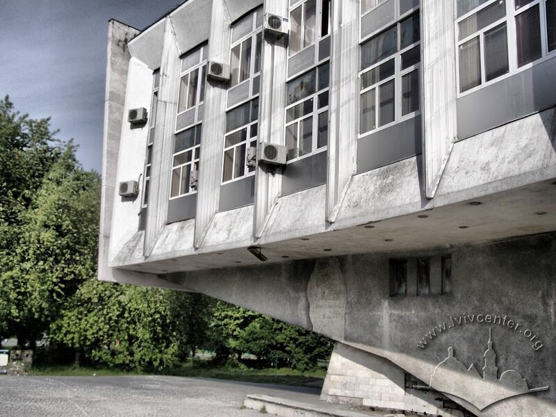 Вул. Стрийська, 109. Фрагмент фасаду
