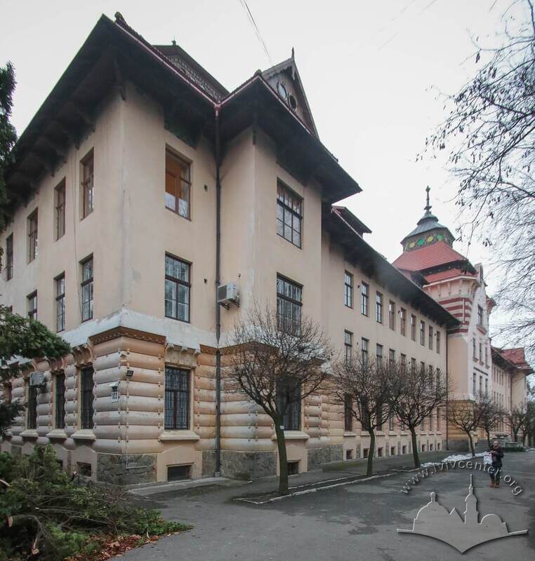 43-03-04--103-picture-3.jpg