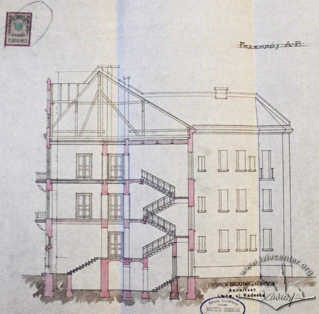 Поперечний розріз будинку (проект 1909 р.)