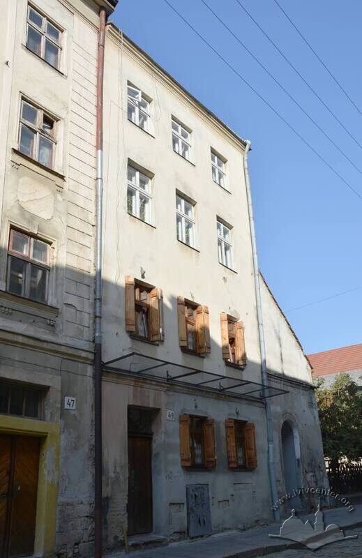 Вул. Староєврейська, 52. Південний фасад з боку вул. Братів Рогатинців