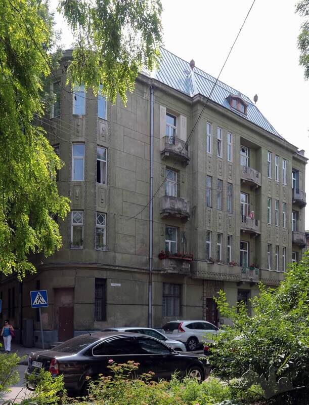 Вул. Левицького, 22. Вигляд будинку з півночі