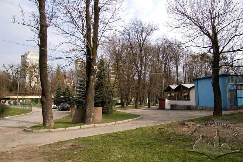 Вул. Горбачевського, 24.