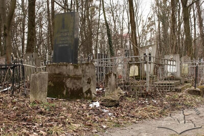Поховання на території Нового єврейського цвинтаря