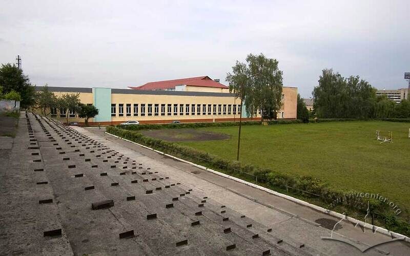 42-06-02--39a-v15.jpg