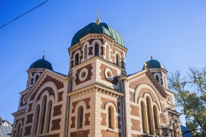 Вул. Короленка, 3.