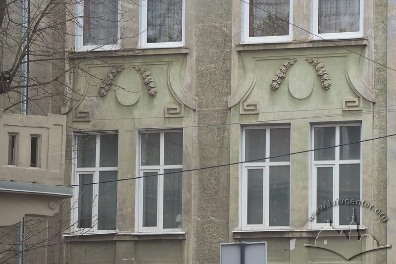43-03-01--57-picture-3.jpg