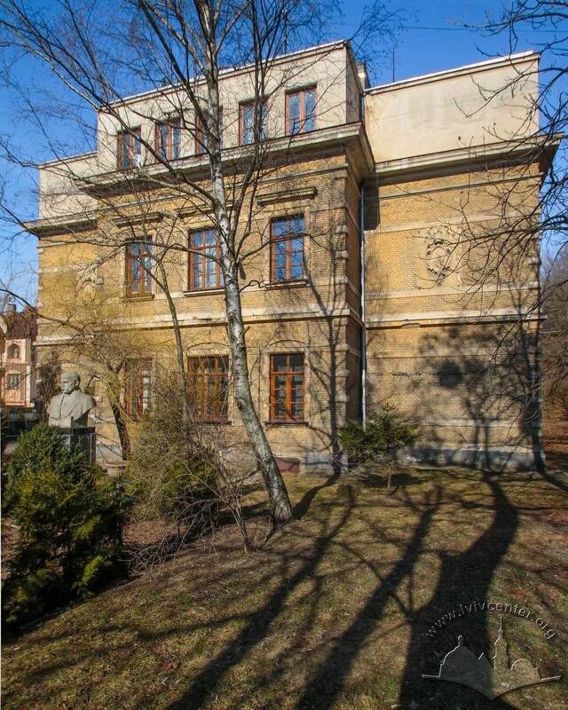 43-09-21--171-picture-1.jpg