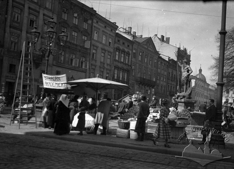 merchants_cover.jpg