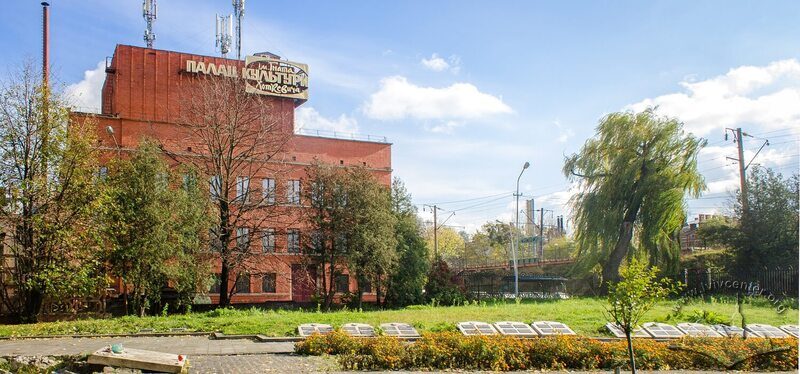42-04-21--s01-picture-15.jpg