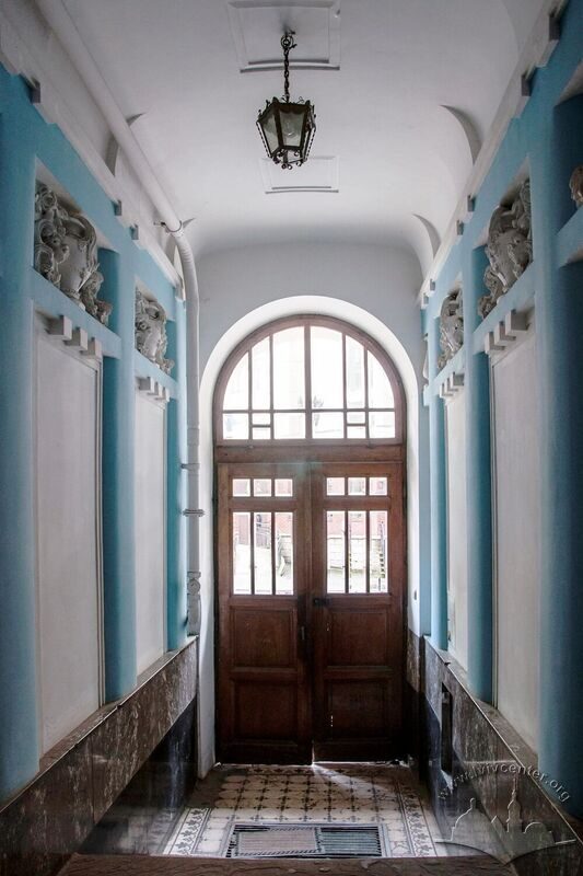 43-03-04--006-picture-1.JPG