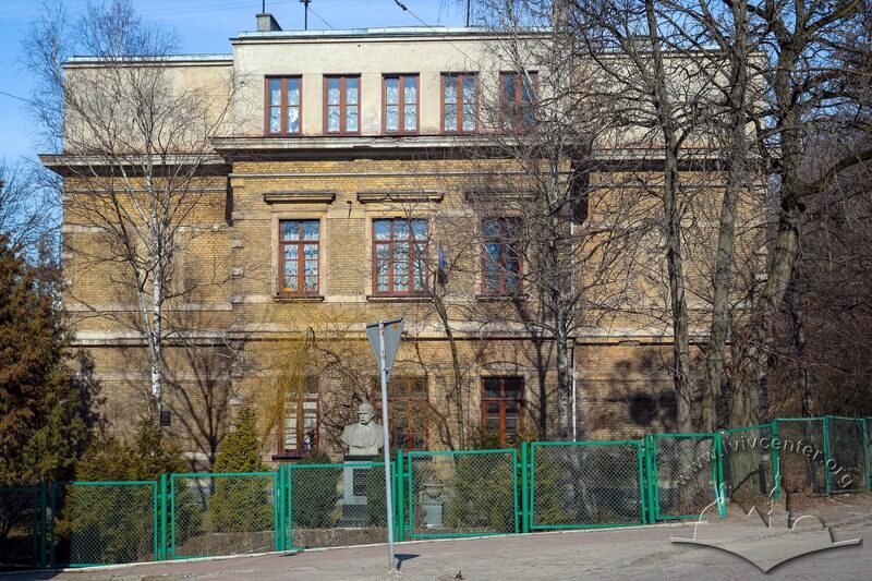 43-09-21--171-picture-3.jpg