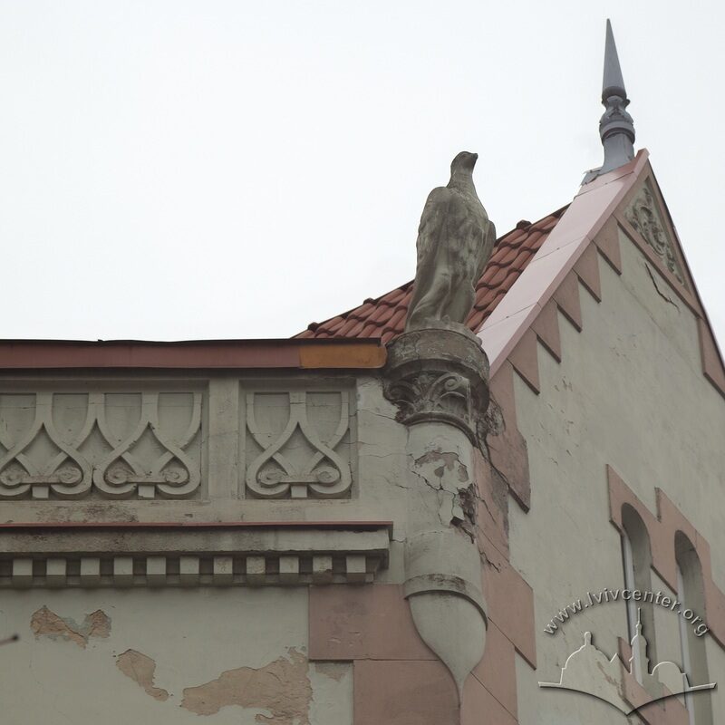 43-03-24--007-picture-10.jpg