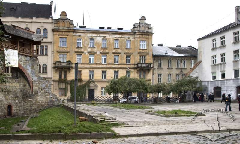 41-02-02--54-picture-1.jpg