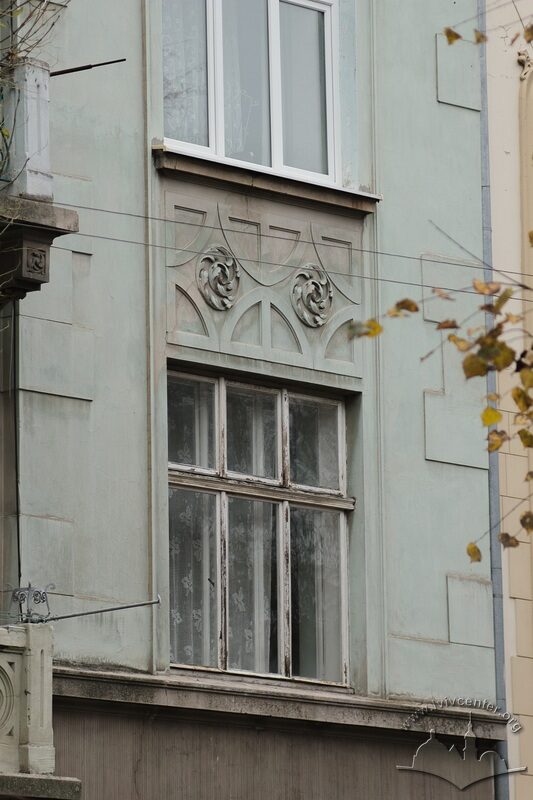 43-03-24--007-picture-9.jpg