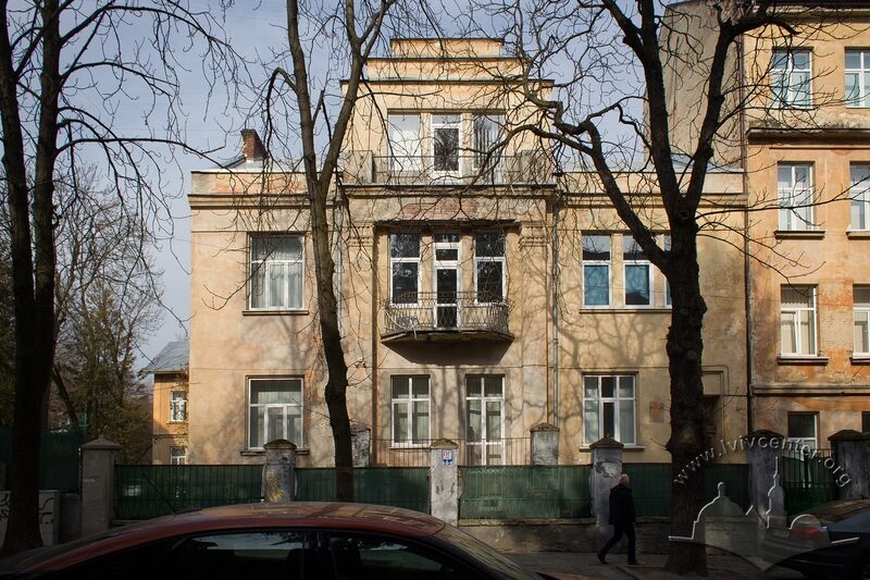43-03-24--24-picture-1.jpg