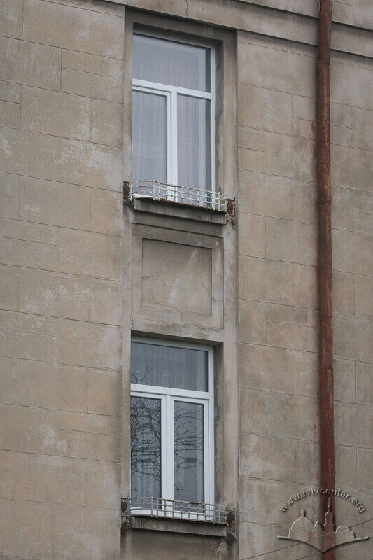 43-03-15--03-picture-8.jpg