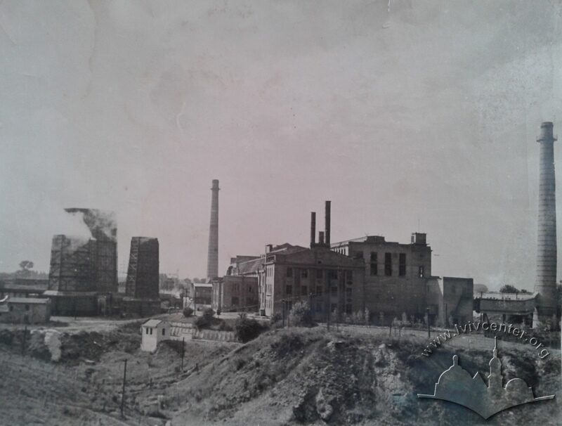 Львівська електростанція у 1957 році.
