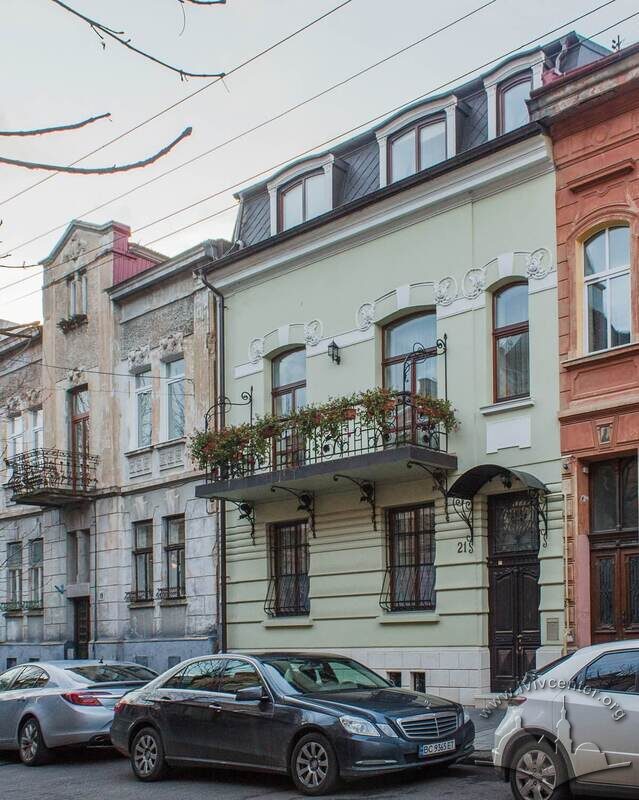 Вул. Вишенського, 21.