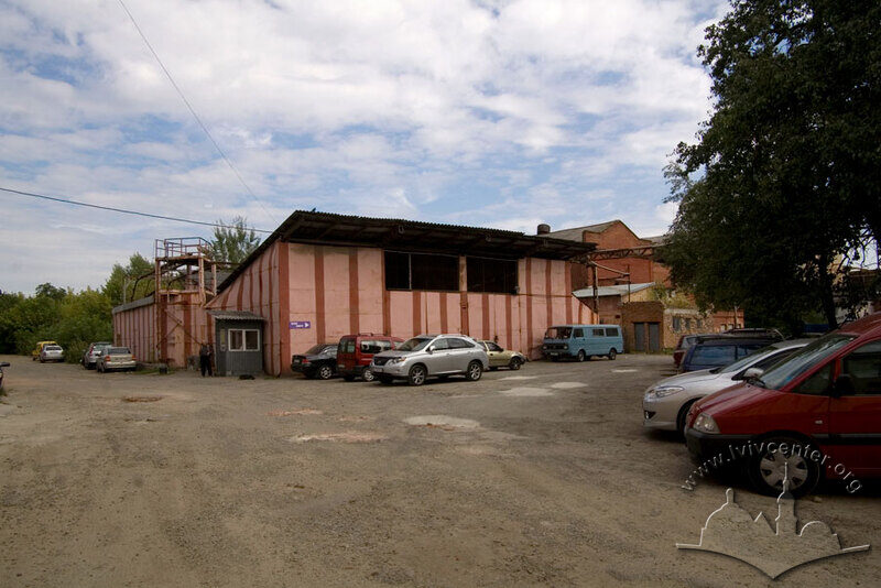Вул. Хімічна, 2а.