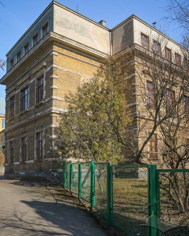 43-09-21--171-picture-4.jpg