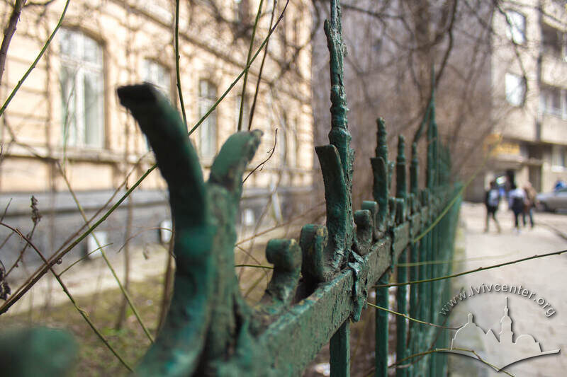 43-11-06--023-picture-14.jpg
