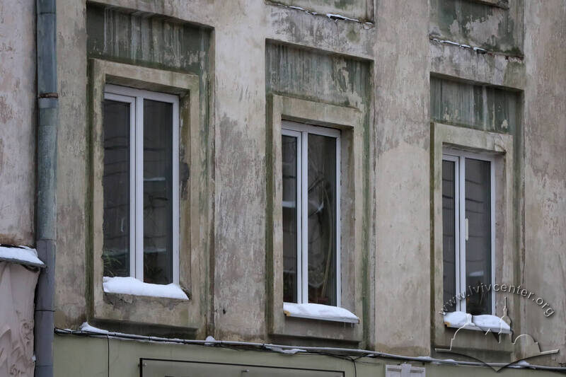41-02-01--07-picture-7.jpg
