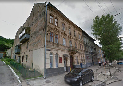 вул. Хмельницького, 48
