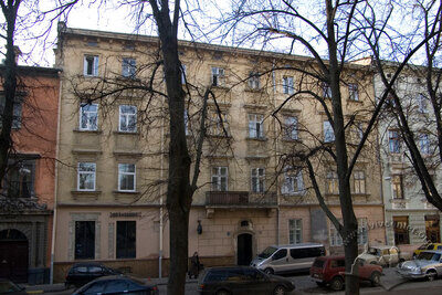 Вул. Івана Федоровича, 8 – житловий будинок